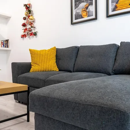 Apartment Mohost Zen - Panoramic Mountain View Retreat Brasov